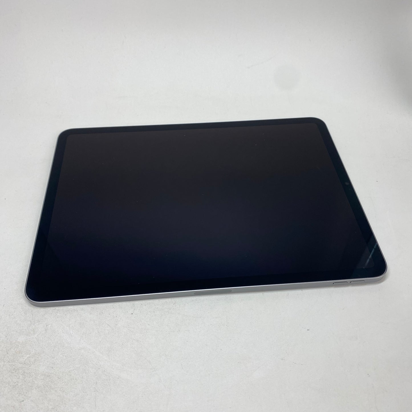 WiFi Only Apple iPad Pro 11" 4th Gen 128GB Space Gray MNXD3LL/A