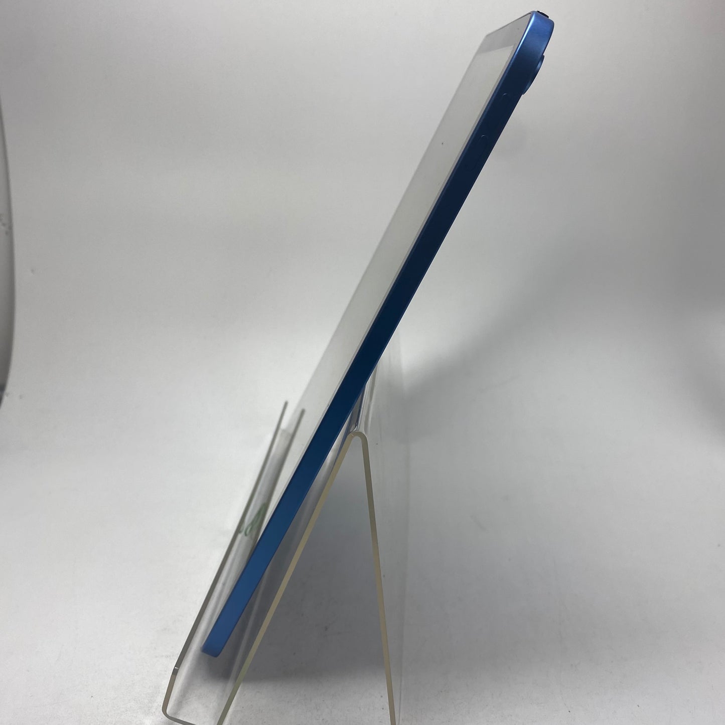 WiFi Only Apple iPad 11" (A16) 128GB Blue MD4A4LL/A