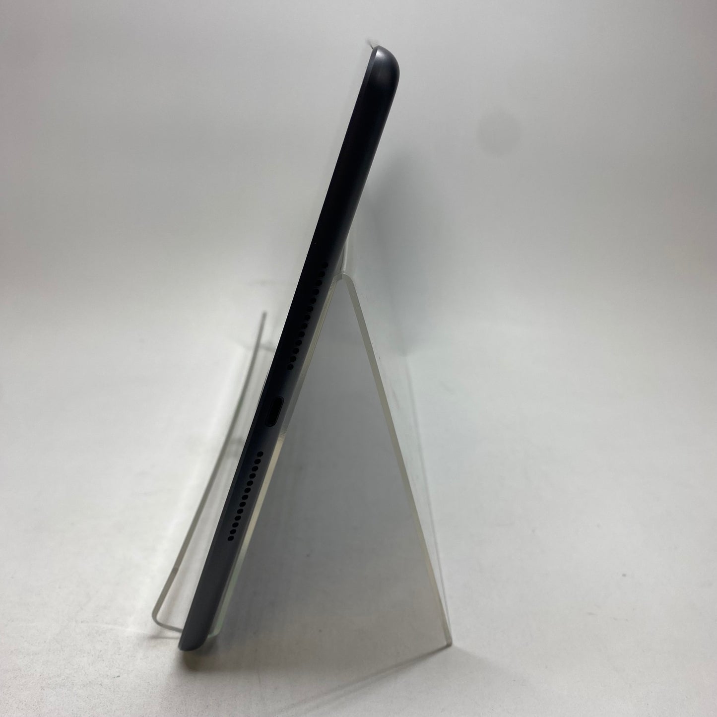 WiFi Only Apple iPad 9th Gen 64GB Space Gray MK2K3LL/A