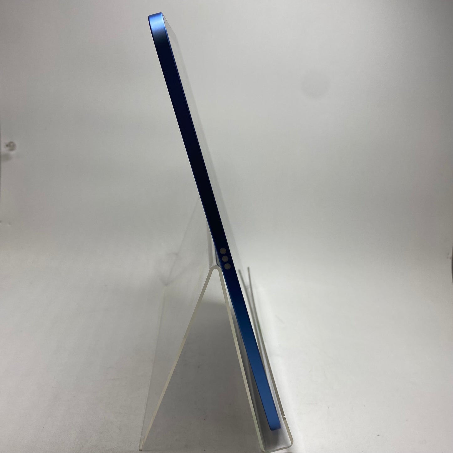 WiFi Only Apple iPad 10th Gen 64GB Blue MPQ13LL/A