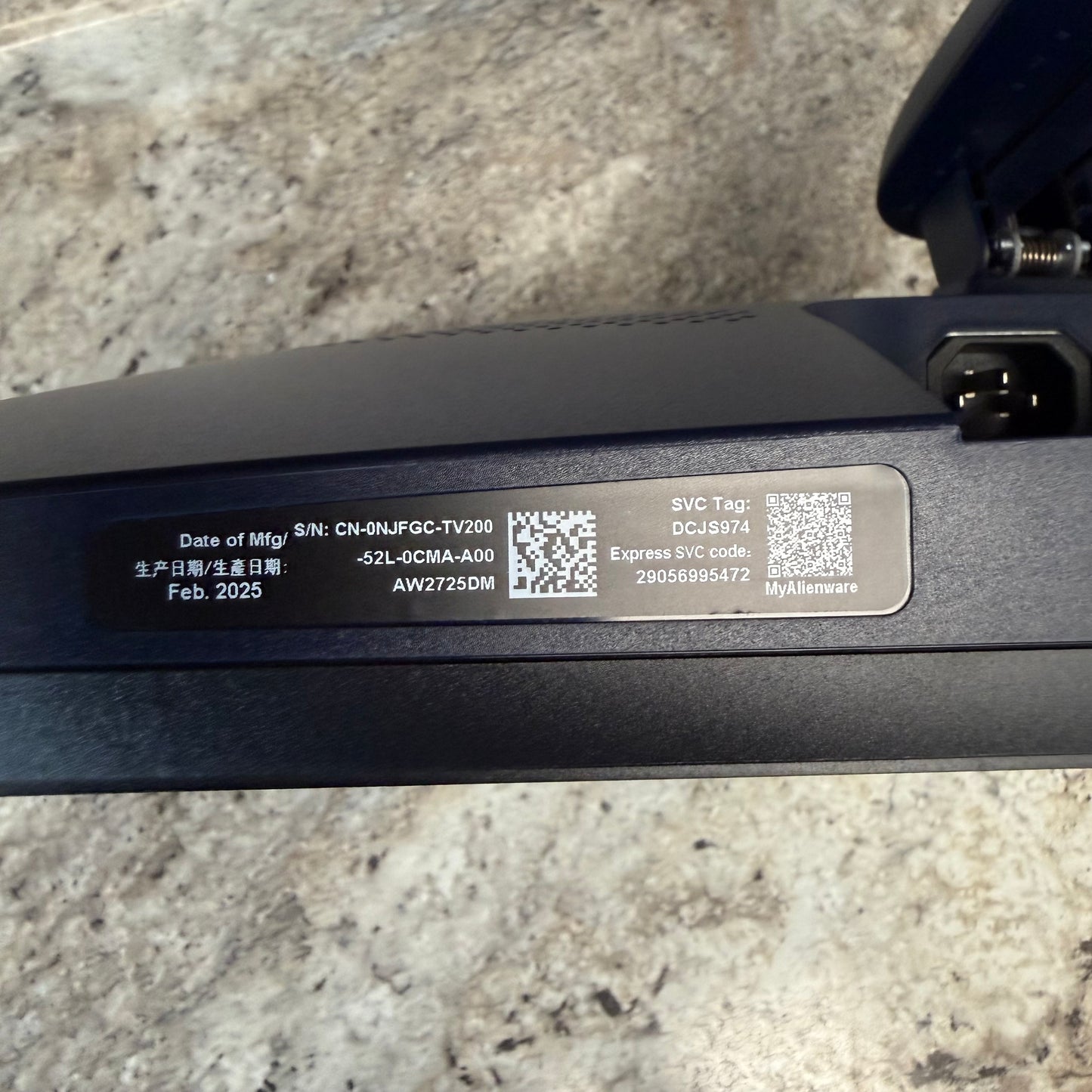 Alienware 27" AW2725DM QHD LED IPS Gaming Monitor