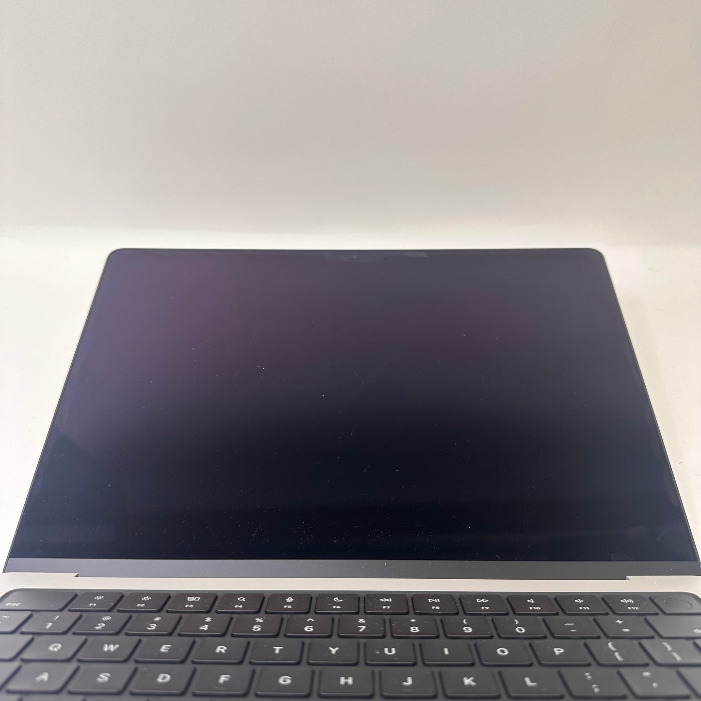2024 Apple MacBook Pro 14" M4 10C GPU 4.5GHz 16GB RAM 512GB SSD A3112