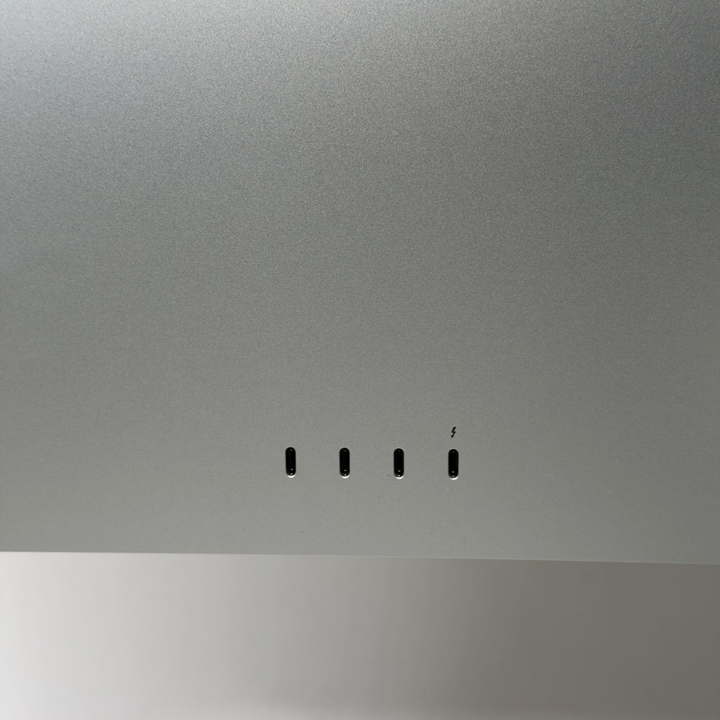 Apple Studio Display 27" Nano-Texture Glass 5K Retina A2525