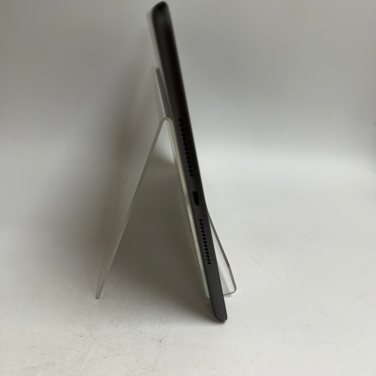 WiFi Only Apple iPad 9th Gen 256GB Space Gray MK2N3TY/A