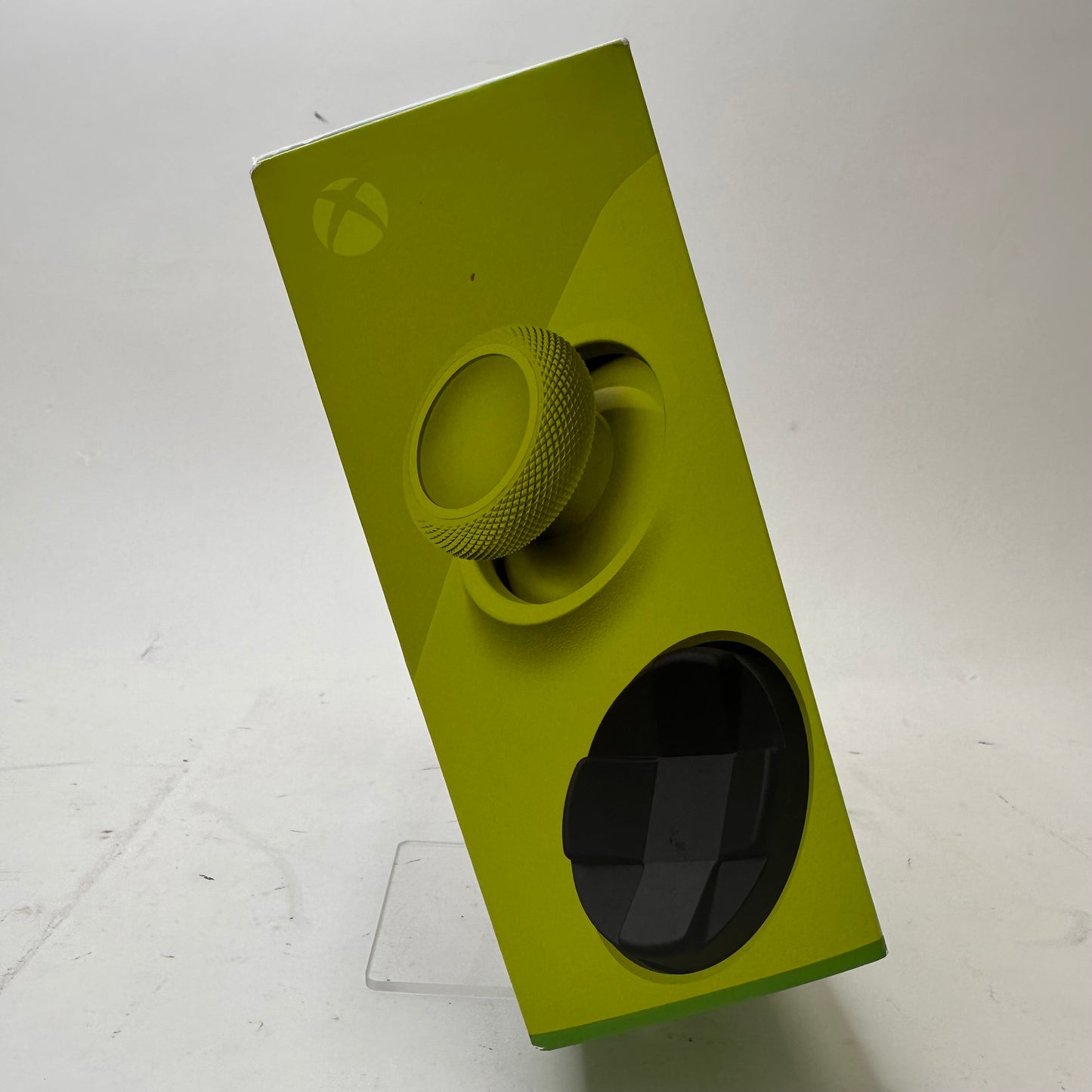 New Microsoft Xbox Series X|S Wireless Controller Electric Volt 1914