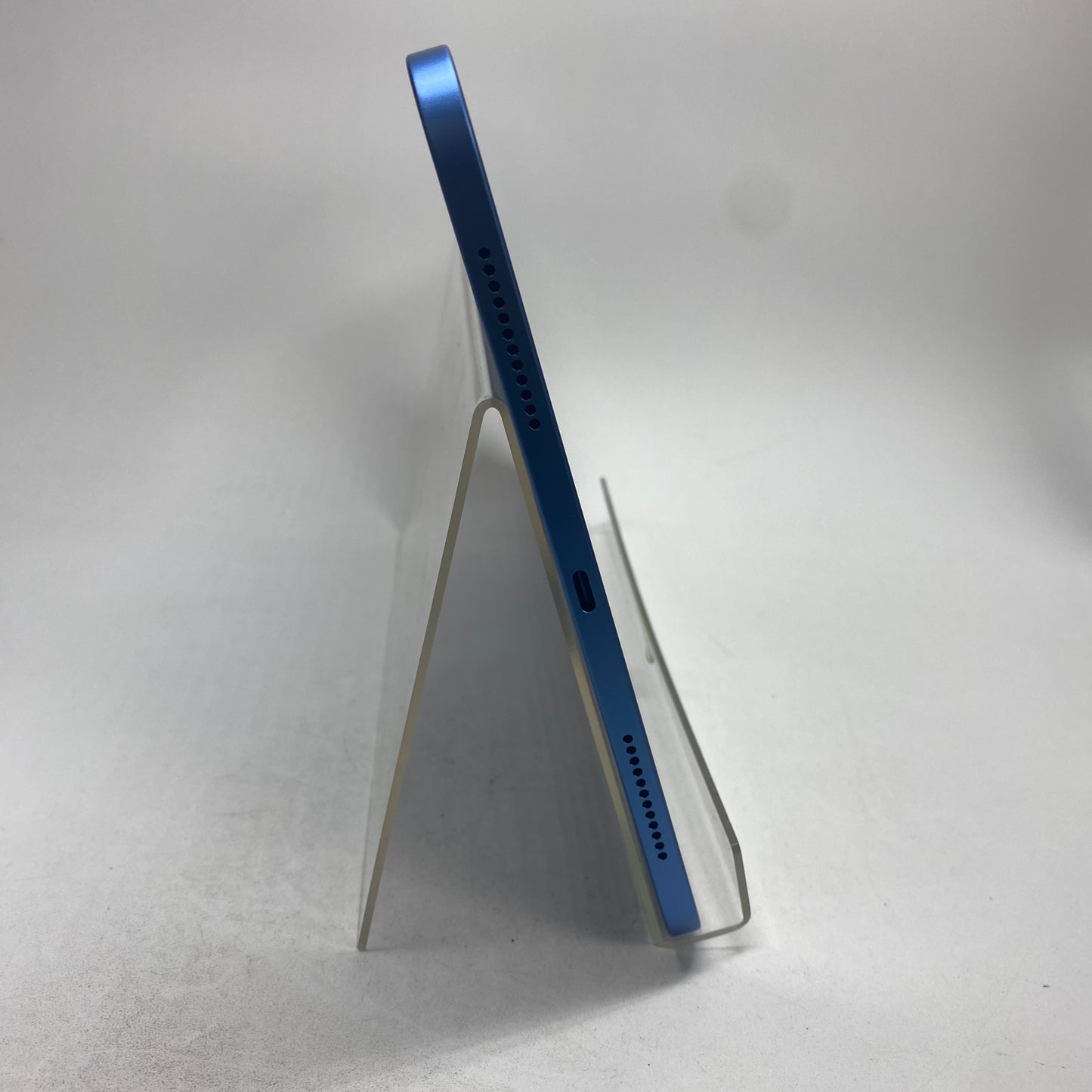WiFi Only Apple iPad 11" (A16) 128GB Blue MD4A4LL/A