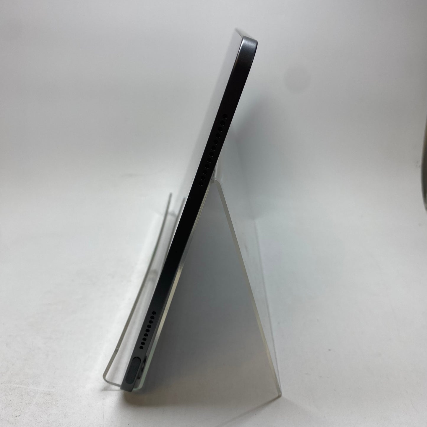 WiFi Only Apple iPad Air 5th Gen 64GB Space Gray MM9C3LL/A