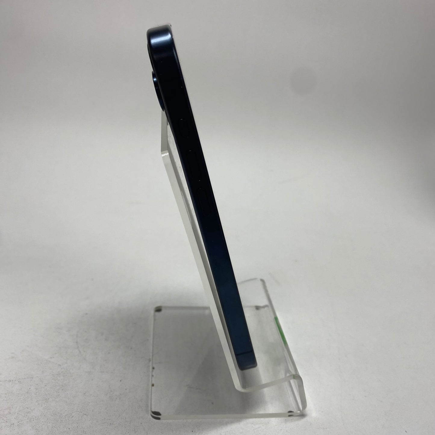 Factory Unlocked Apple iPhone 15 Pro 128GB Blue Titanium MTQQ3LL/A