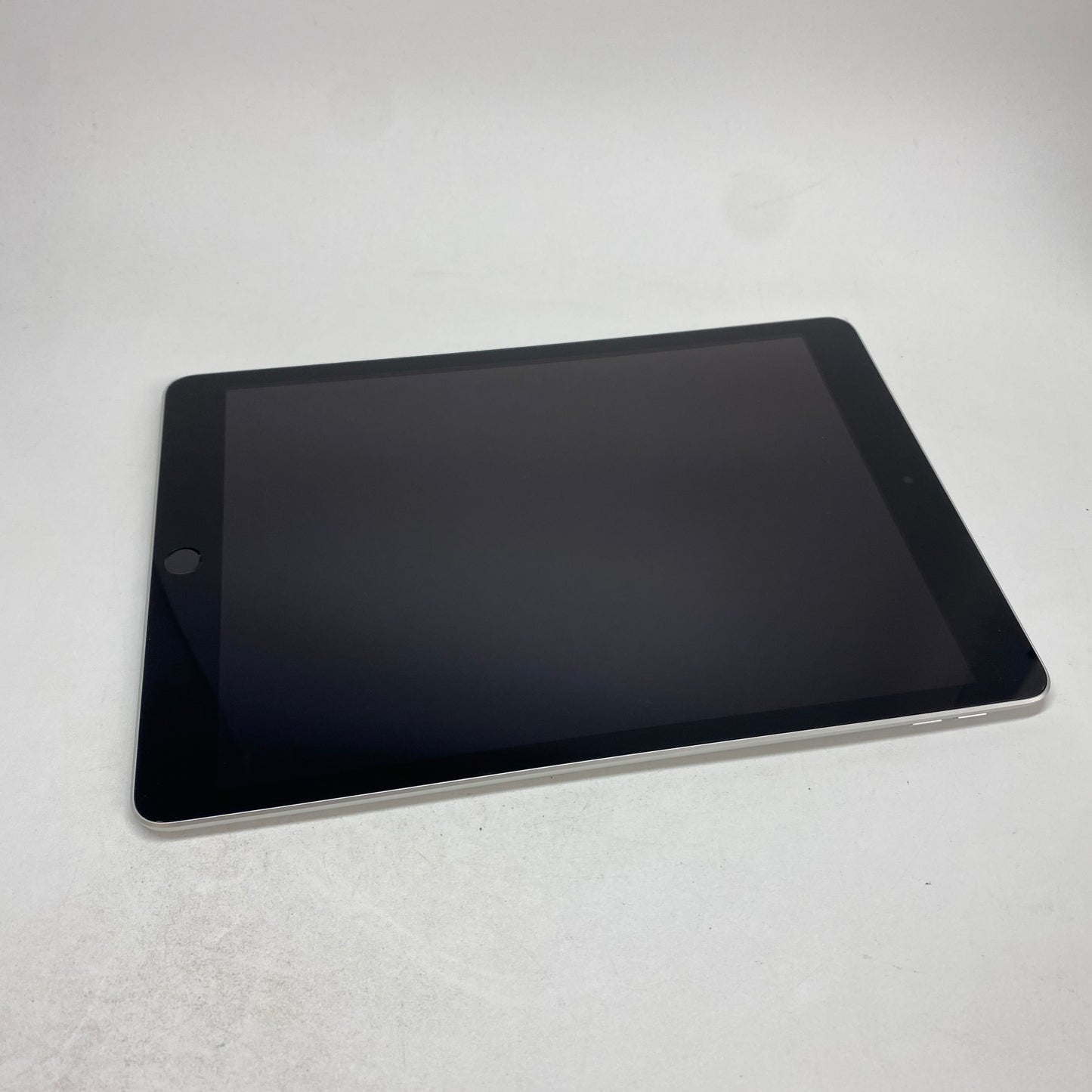 WiFi Only Apple iPad 9th Gen 64GB Silver MK2L3LL/A