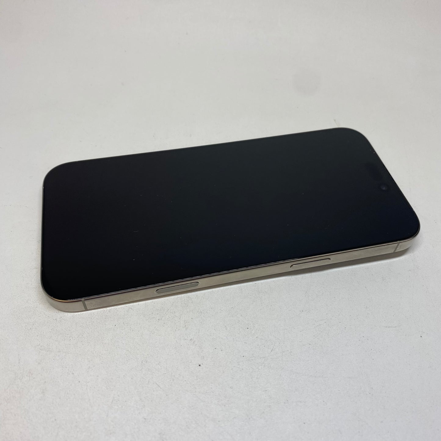 Factory Unlocked Apple iPhone 16 Pro Max eSIM 256GB Silver MYW63LL/A
