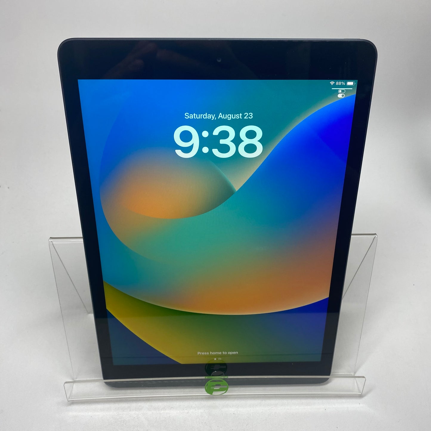 WiFi Only Apple iPad 7th Gen 32GB Space Gray MW742LL/A