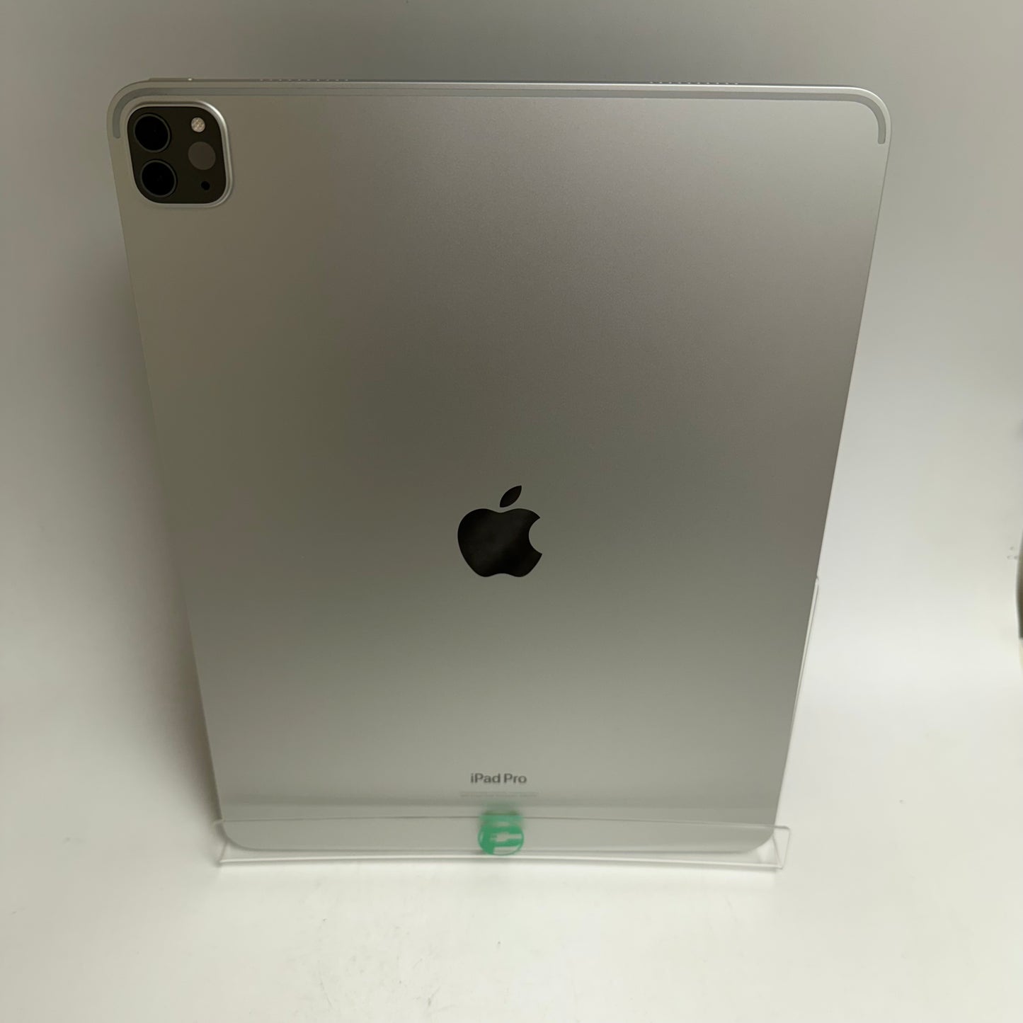 WiFi Only Apple iPad Pro 12.9" 6th Gen 256GB Silver MNXT3LL/A