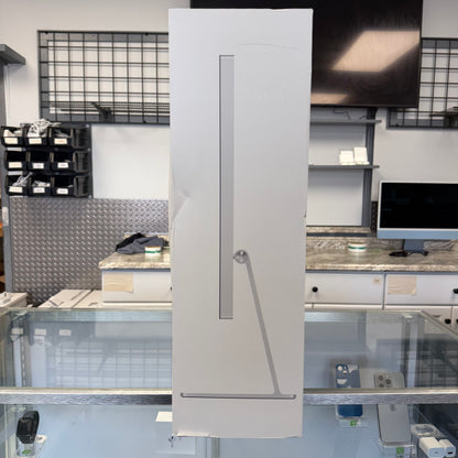 New Apple Studio Display 27" Nano-Texture Glass 5K Retina MMYW3LL/A