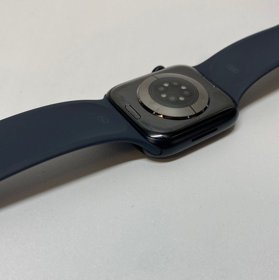 Factory Unlocked Apple Watch Series 8 45mm Midnight Aluminum with