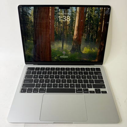 2022 Apple MacBook Air 13.6" M2 8 Core 3.5GHz 8GB RAM 256GB SSD A2681