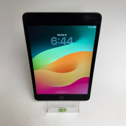 WiFi Only Apple iPad Mini 5th Gen 64GB Space Gray MUQW2LL/A