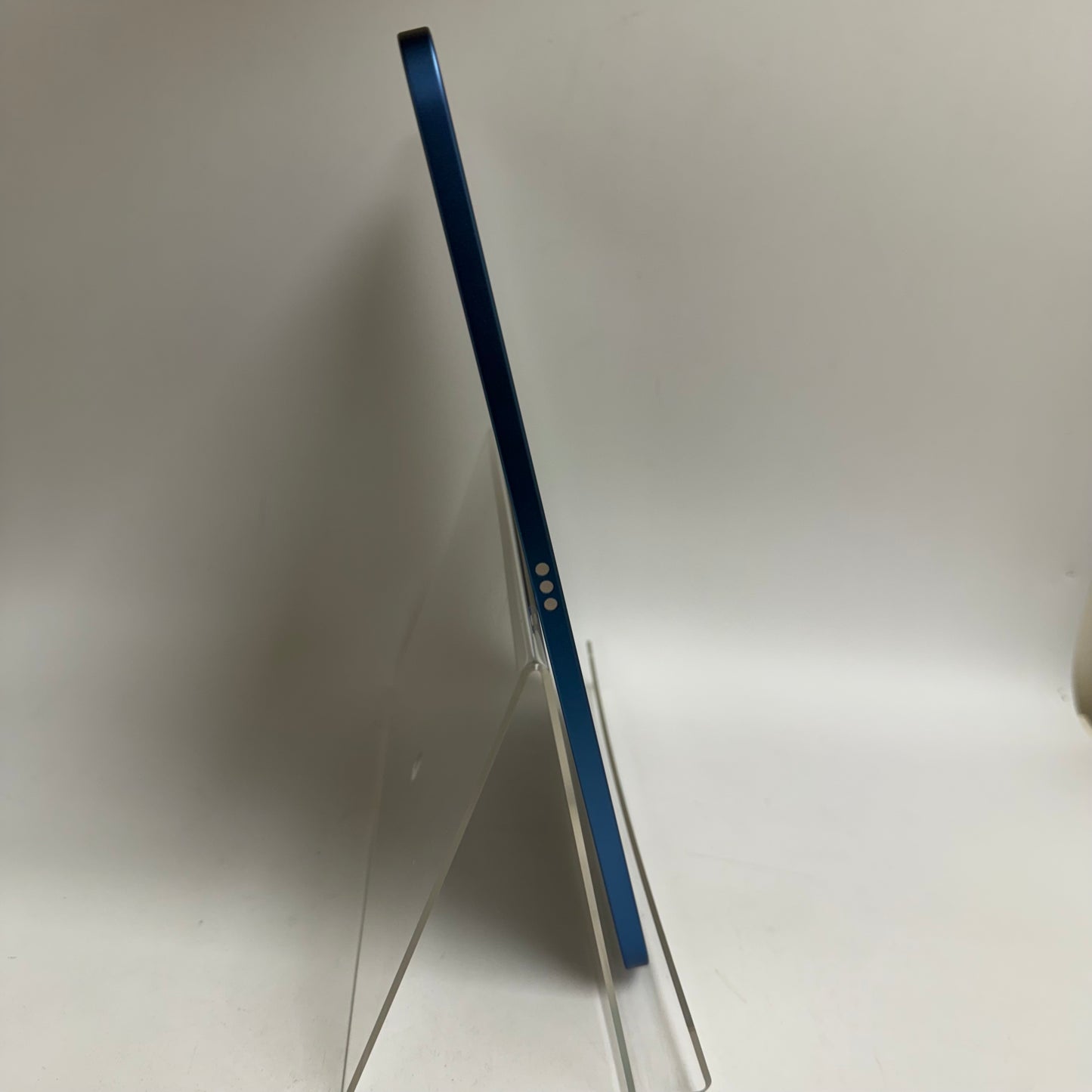 WiFi Only Apple iPad 11" (A16) 128GB Blue MD4A4LL/A