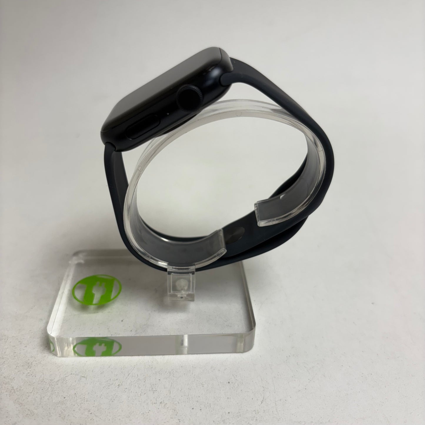 GPS Only Apple Watch SE 3 44MM Midnight Aluminum Midnight Sport Band MEHN4LW/A