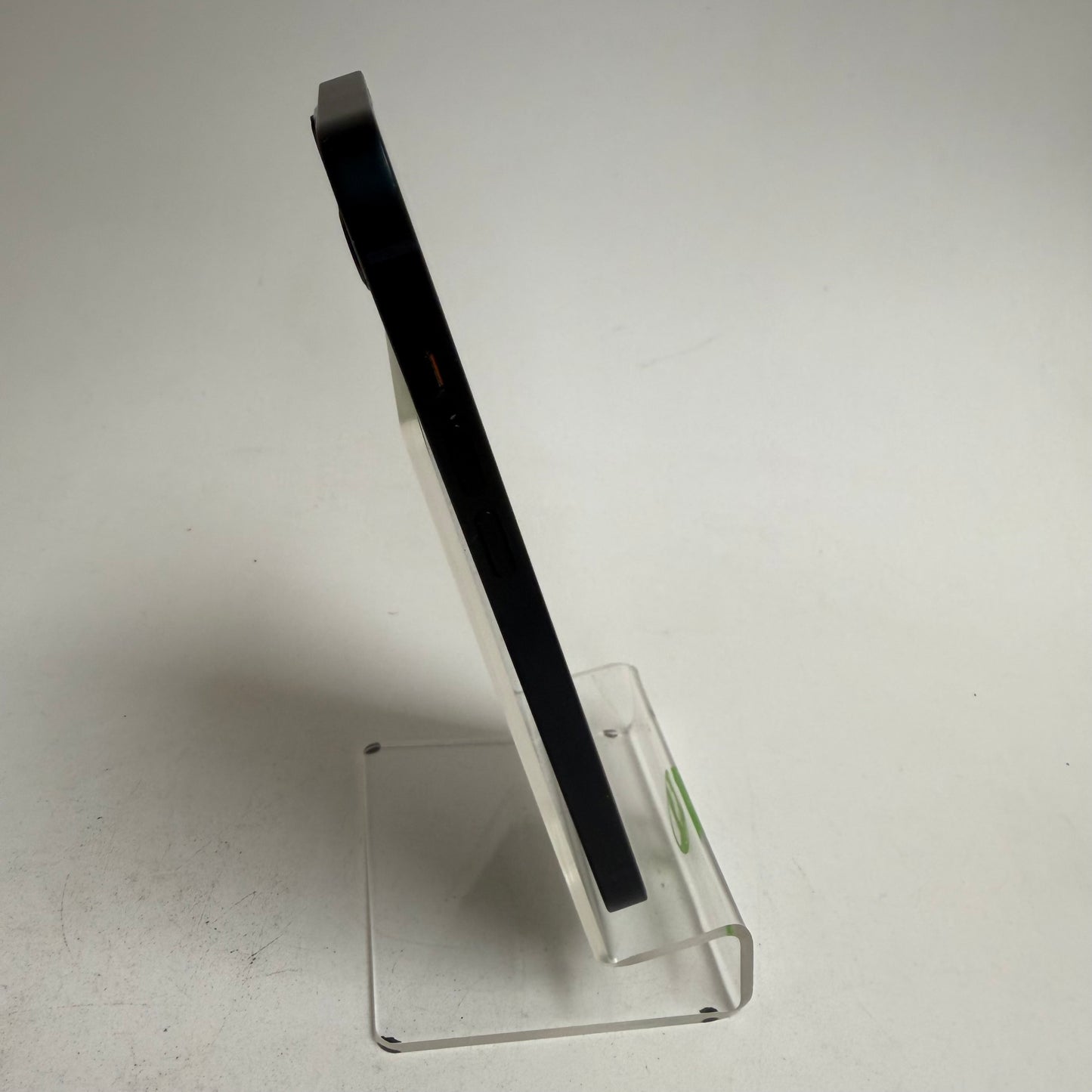 Unlocked Apple iPhone 14 128GB 18.5 Midnight MPUA3LL/A