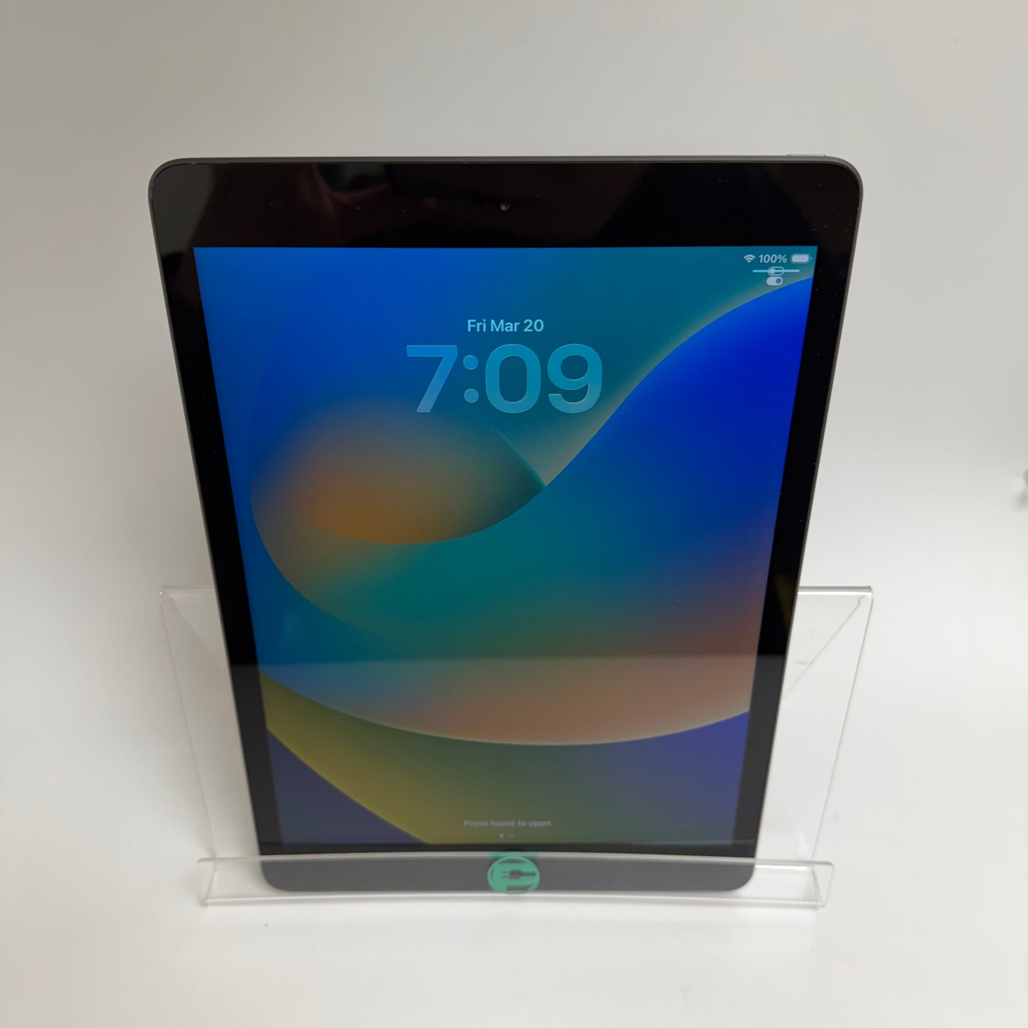 WiFi Only Apple iPad 8th Gen 128GB Space Gray MYLD2LL/A