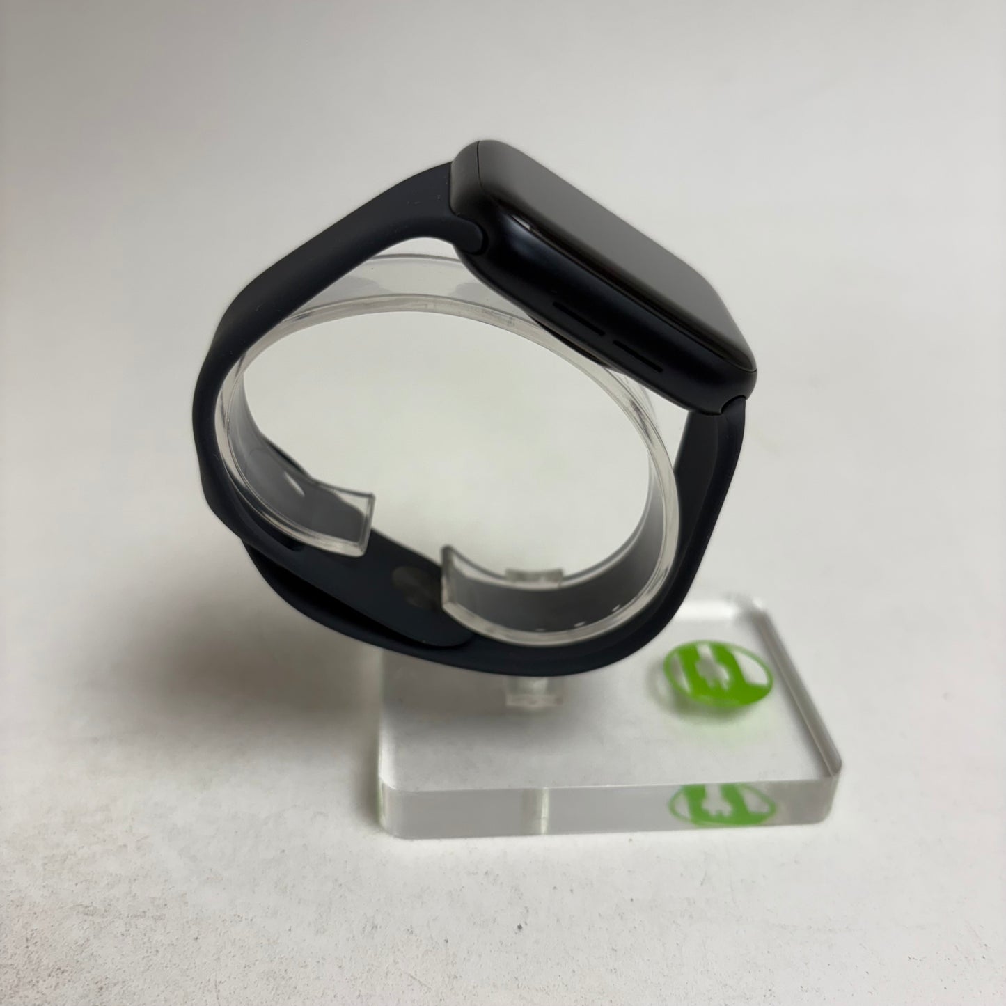 GPS Only Apple Watch SE 3 44MM Midnight Aluminum Midnight Sport Band MEHN4LW/A