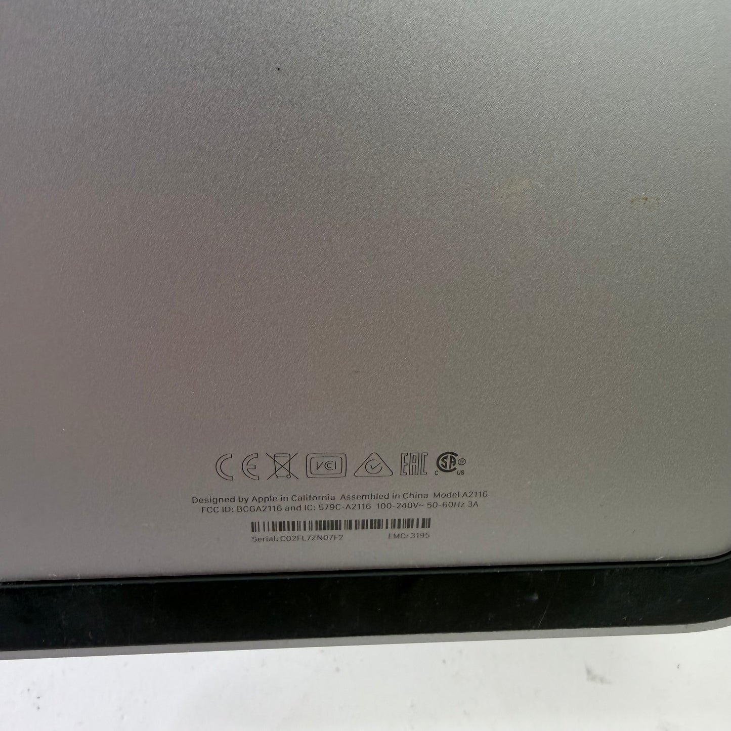 2019 Apple iMac 21.5" i5 3.0GHz 8GB RAM 256GB SSD Silver A2116