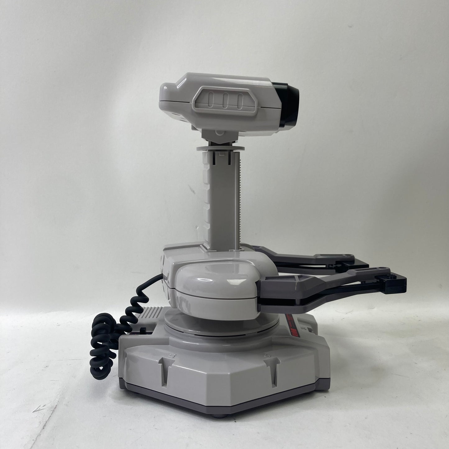 Nintendo Entertainment System NES Video Game Console NES-001 Gray
