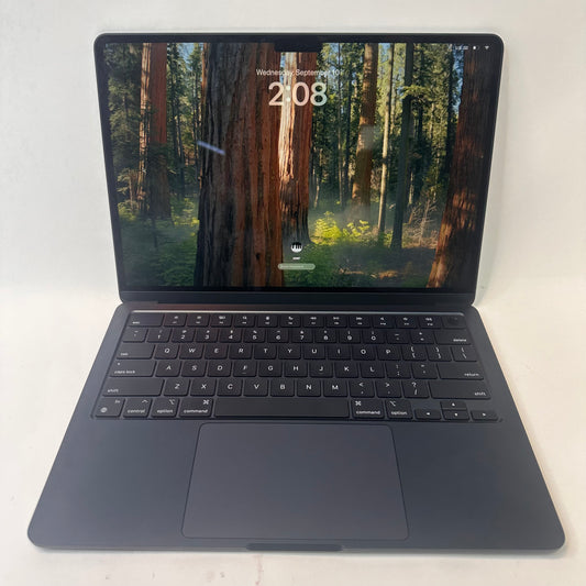 2022 Apple MacBook Air 13.6" M2 8C GPU 3.5GHz 16GB RAM 256GB SSD A2681