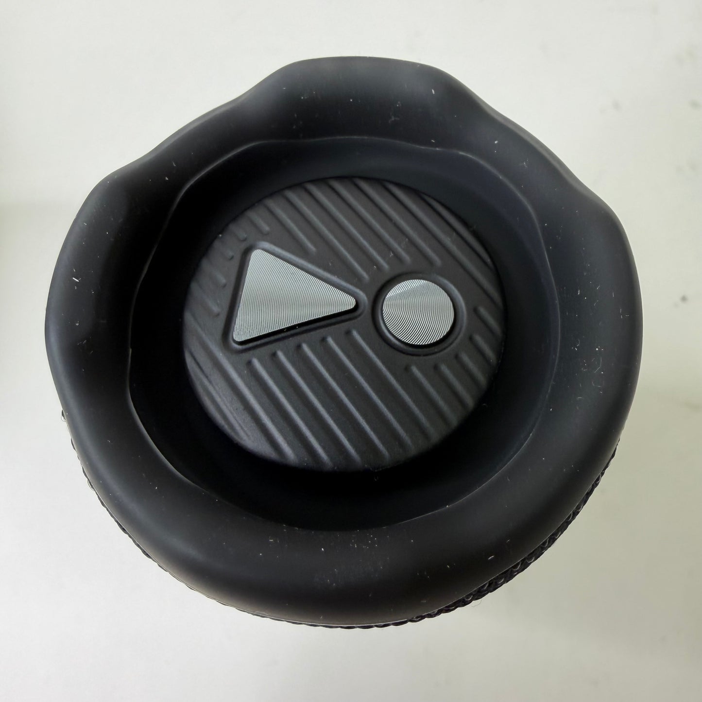 JBL Flip 7 Portable Wireless Bluetooth Speaker Black FLIP7R