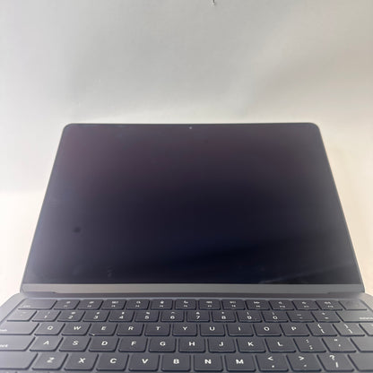 2022 Apple MacBook Air 13.6" M2 8C GPU 3.5GHz 16GB RAM 256GB SSD A2681