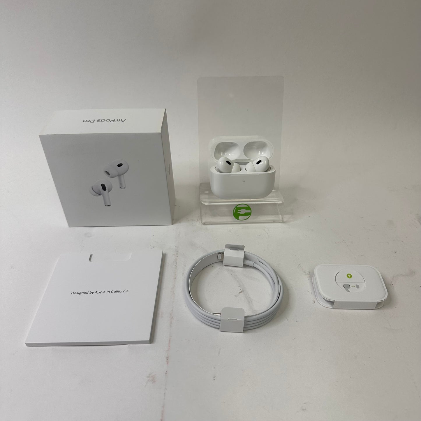 Apple AirPods Pro 2nd Gen with MagSafe Charging Case A2699 A2698 A2700 MQD83AM/A
