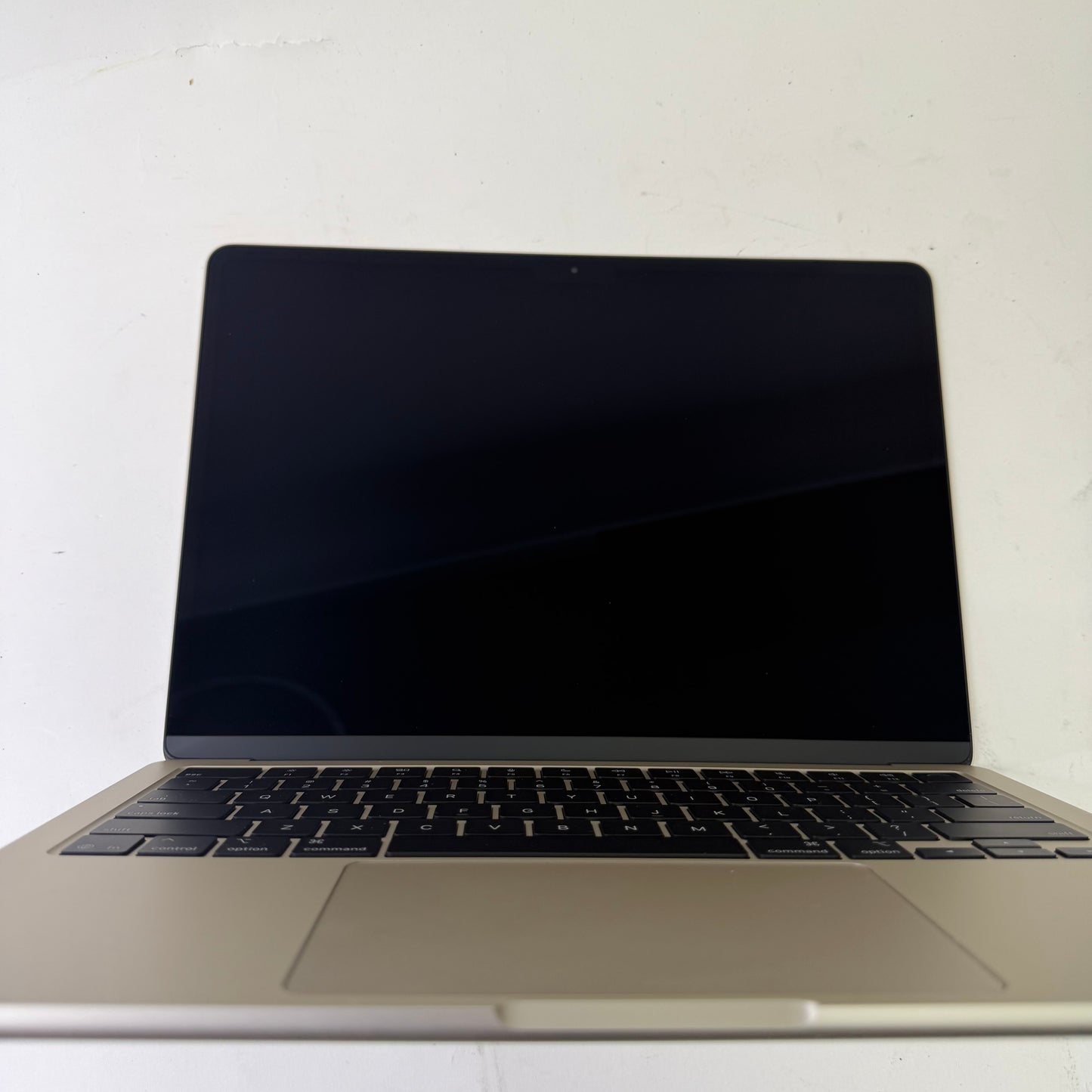 2025 Apple MacBook Air 13.6" M4 8C GPU 4.5GHz 16GB RAM 256GB SSD A3240