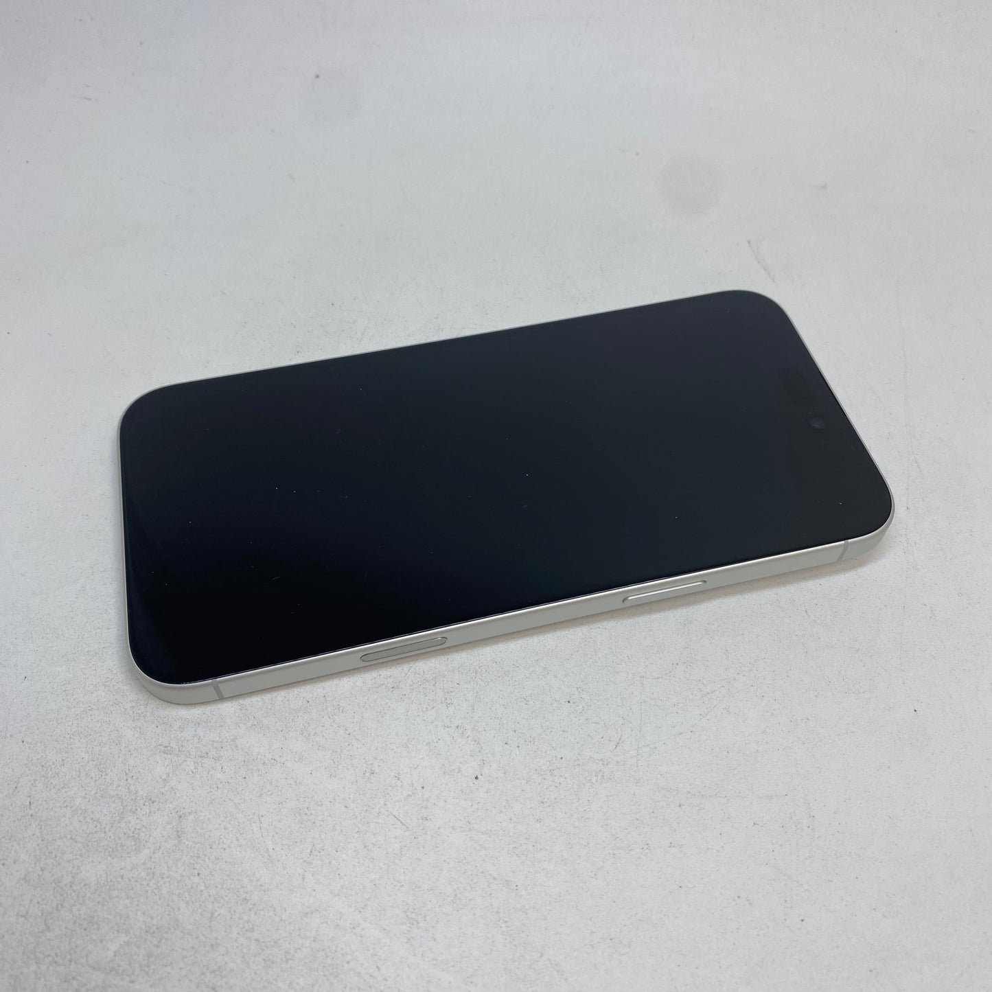 Factory Unlocked Apple iPhone 16 Plus 256GB White MVX03LL/A