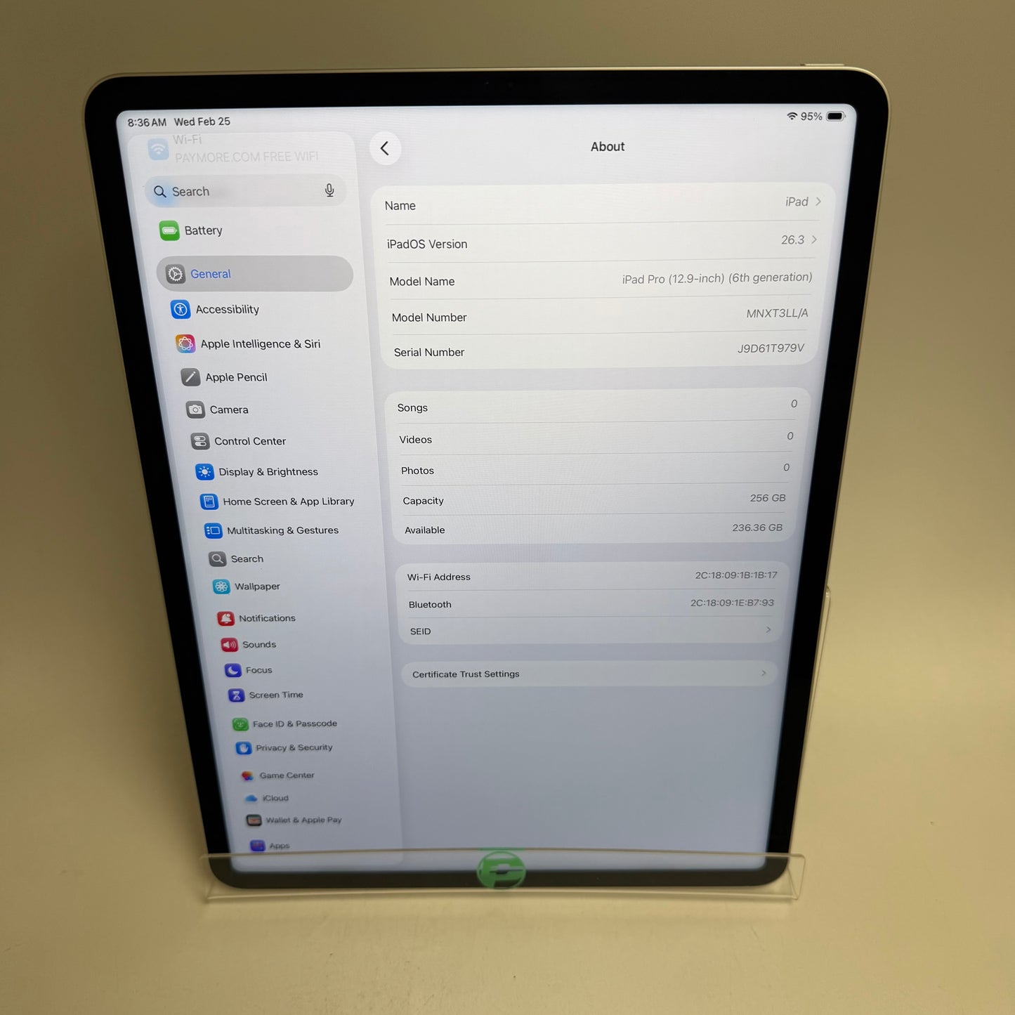 WiFi Only Apple iPad Pro 12.9" 6th Gen 256GB Silver MNXT3LL/A