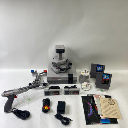 Nintendo Entertainment System NES Video Game Console NES-001 Gray