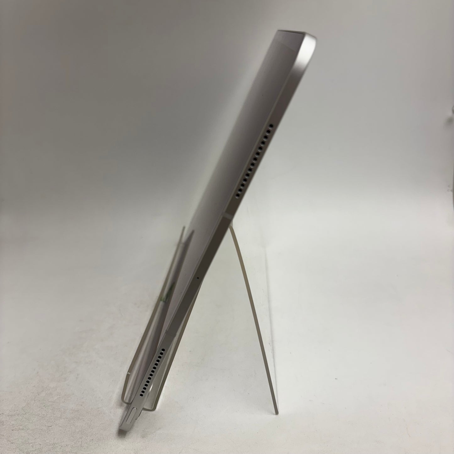 Factory Unlocked Apple iPad Pro 13" M4 1TB Silver MWT03LL/A