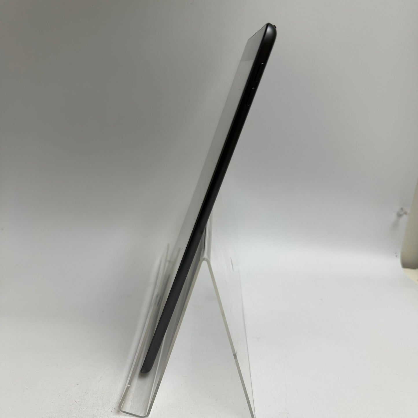 WiFi Only Apple iPad 8th Gen 128GB Space Gray MYLD2LL/A