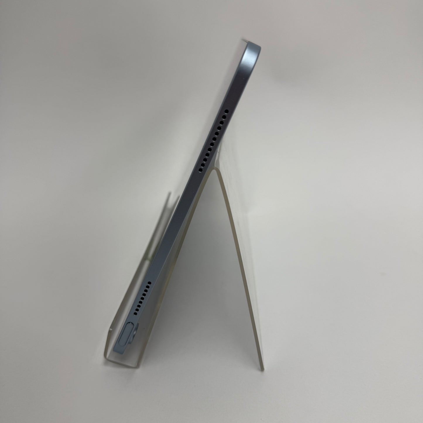 WiFi Only Apple iPad Air 11" M4 256GB Blue MH364LL/A