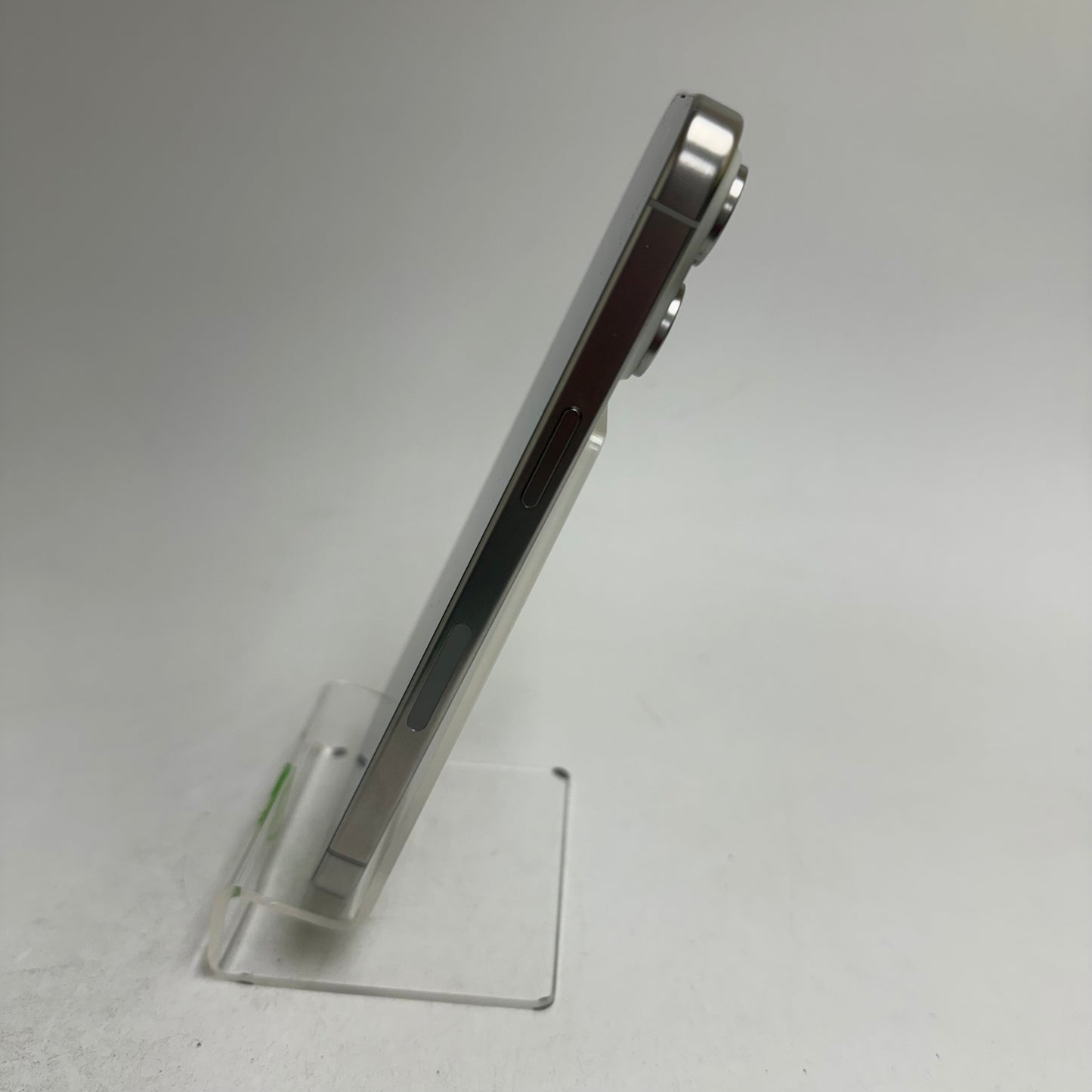 Factory Unlocked Apple iPhone 15 Pro Max 256GB Natural Titanium MU673LL/A