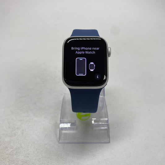GPS Only Apple Watch SE 2nd Gen 40MM Silver Aluminum Denim Sport Band MXEC3LL/A