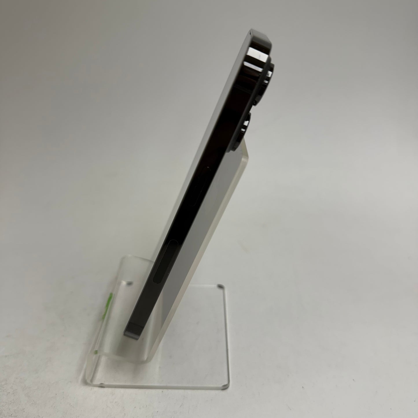 Broken Unlocked Apple iPhone 14 Pro 1TB 26.2  MQ2E3LL/A Bad Batt