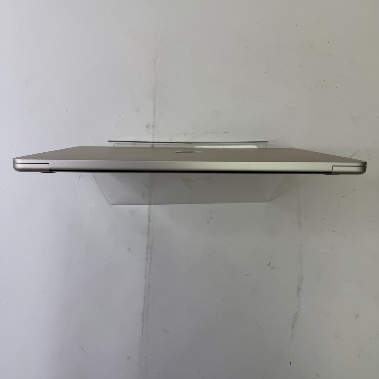 2025 Apple MacBook Air 13.6" M4 8C GPU 4.5GHz 16GB RAM 256GB SSD A3240