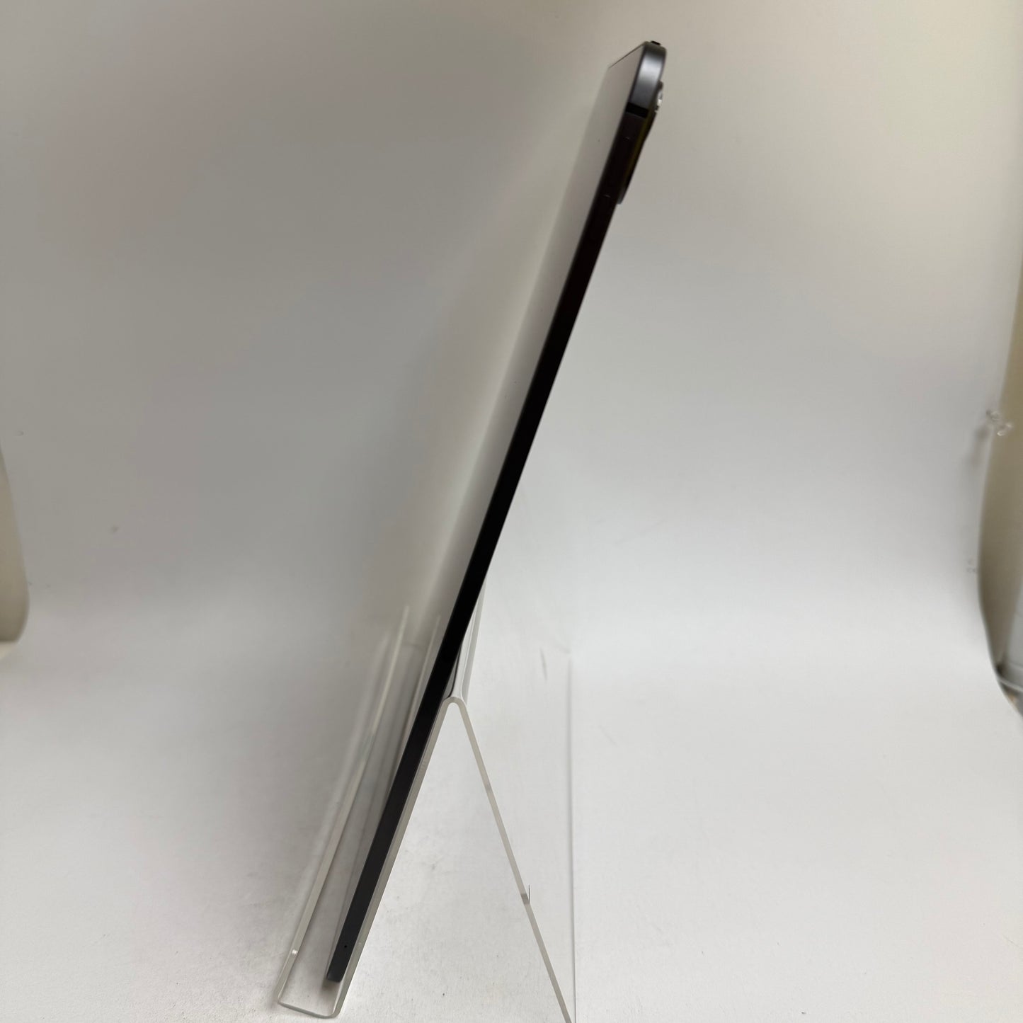 WiFi Only Apple iPad Pro 13" M4 256GB Space Black MVX23LL/A