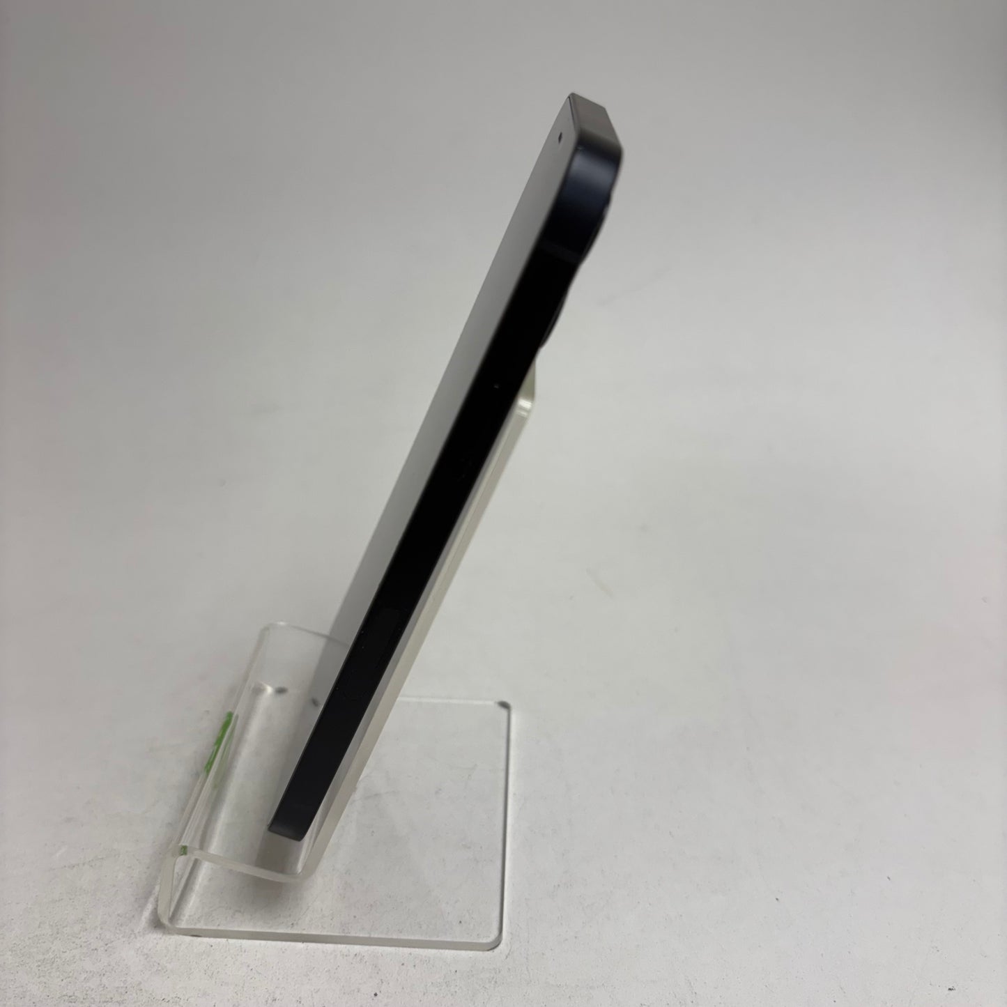 Factory Unlocked Apple iPhone 12 64GB Black MGH63LL/A