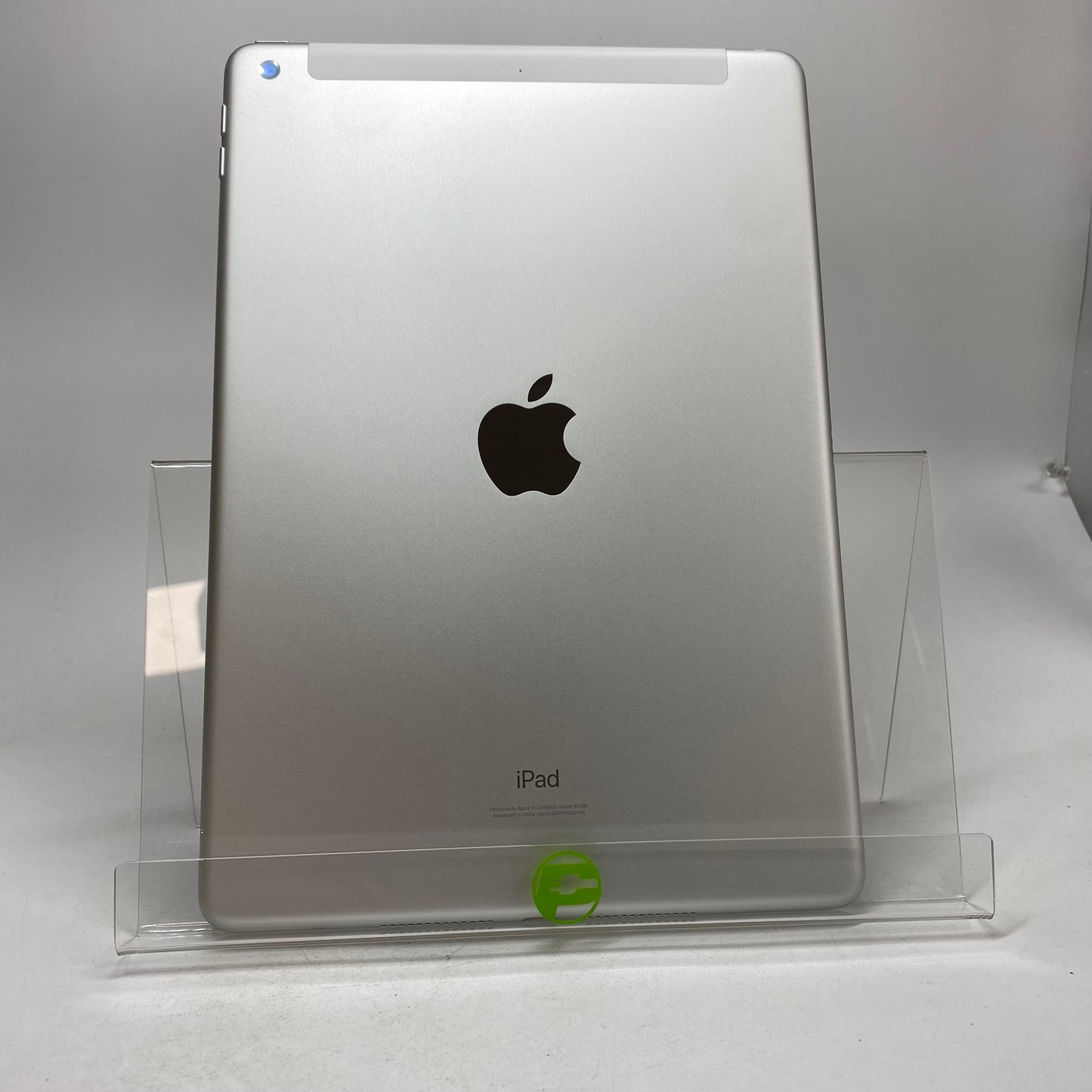 Factory Unlocked Apple iPad 8th Gen 32GB Silver MYMQ2LL/A