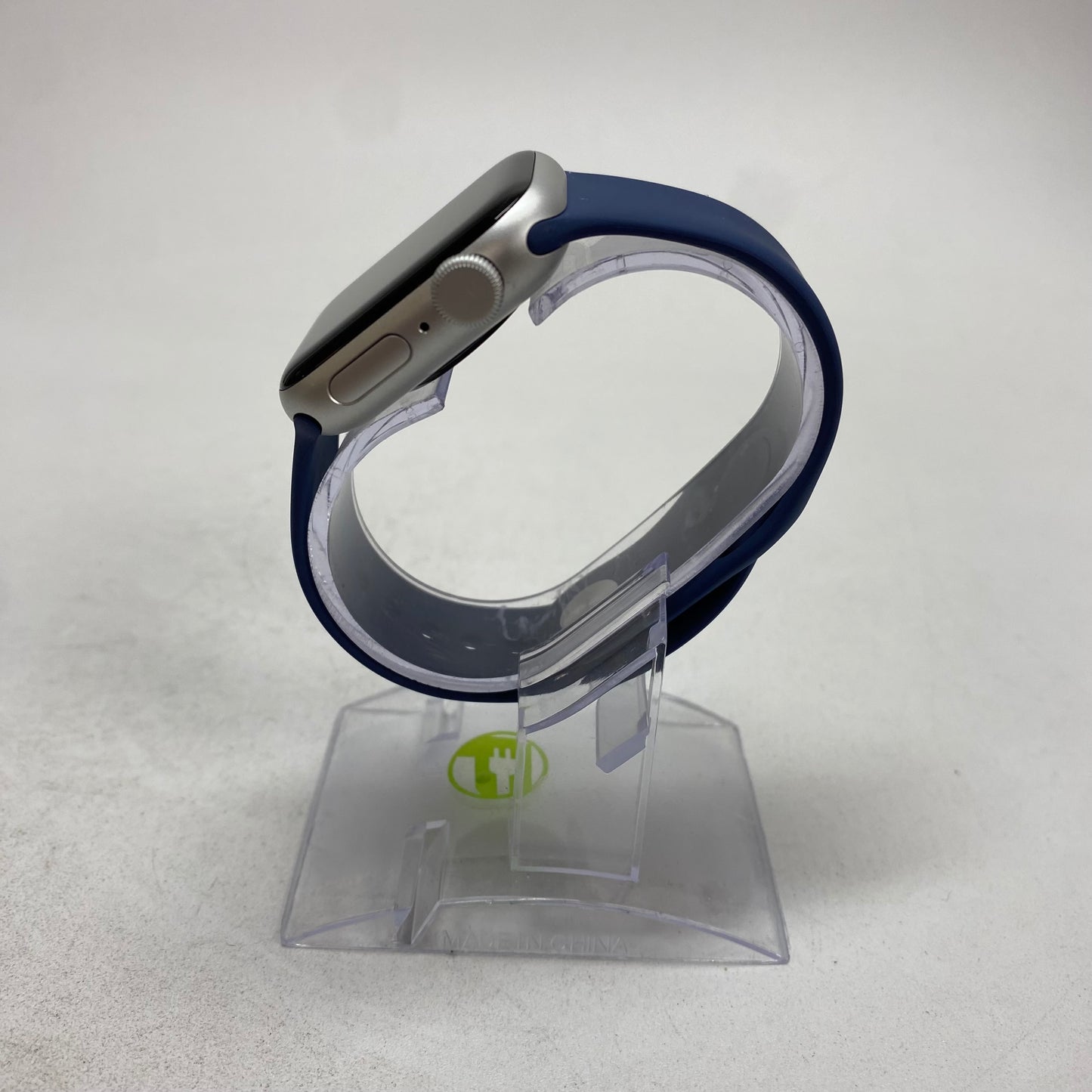 GPS Only Apple Watch SE 2nd Gen 40MM Silver Aluminum Denim Sport Band MXEC3LL/A