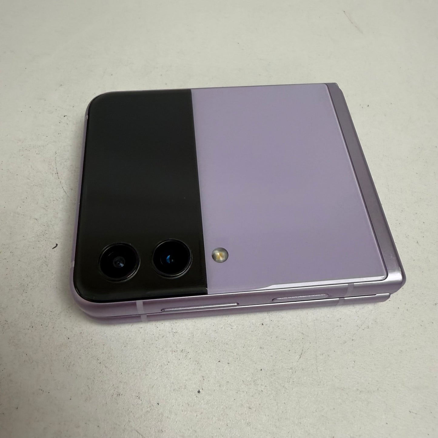 Broken Unlocked Samsung Galaxy Z Flip3 8GB RAM 128GB SM-F711U Bad LCD Bad Digi