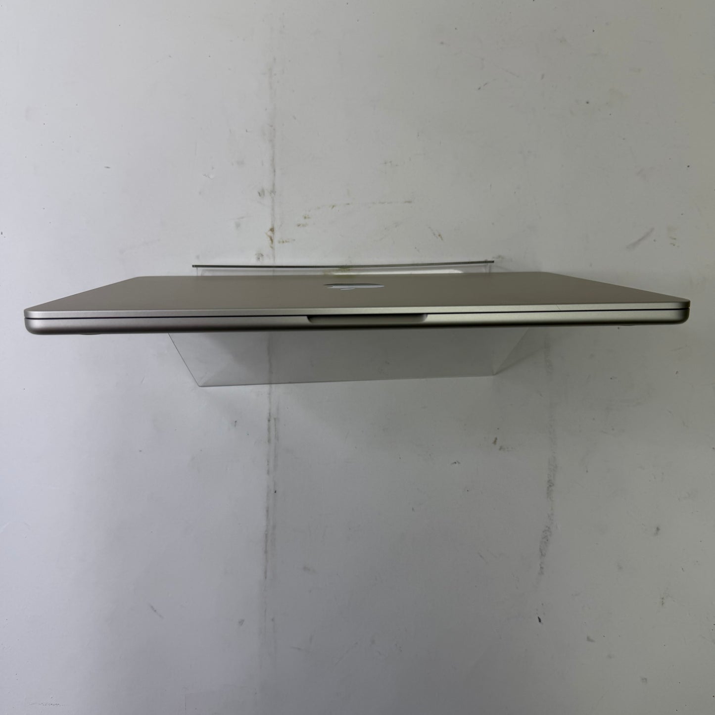 2025 Apple MacBook Air 13.6" M4 8C GPU 4.5GHz 16GB RAM 256GB SSD A3240