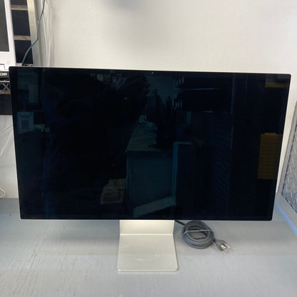 Apple Studio Display 27" 5K Retina Standard Glass 5K Retina A2525