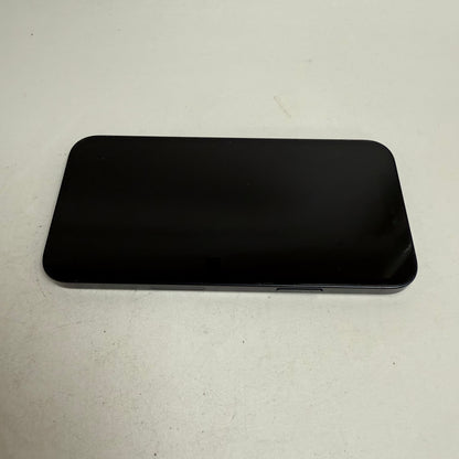 Broken Unlocked Apple iPhone 12 256GB 18.7.1 MGFF3LL/A Bad Batt